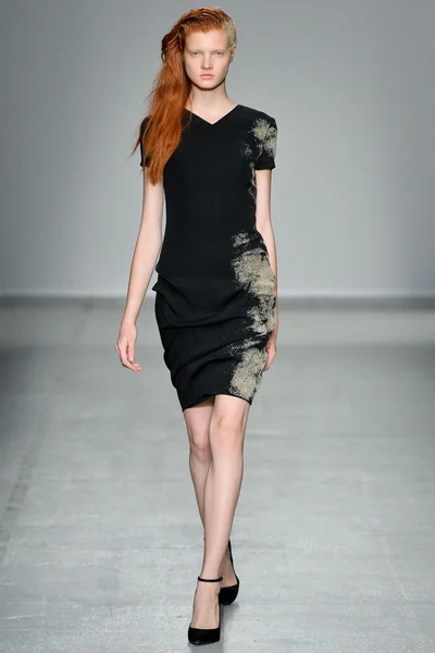 Look 33